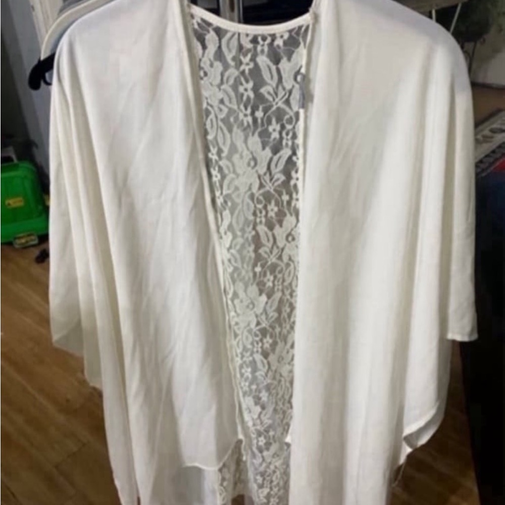 Charlotte Russe Cream Lace Open Kimono Top One Size Fits All